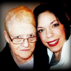 Meet your Posher, Caryn